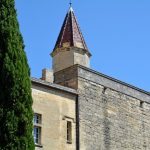 uzes