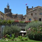 uzes