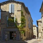 uzes